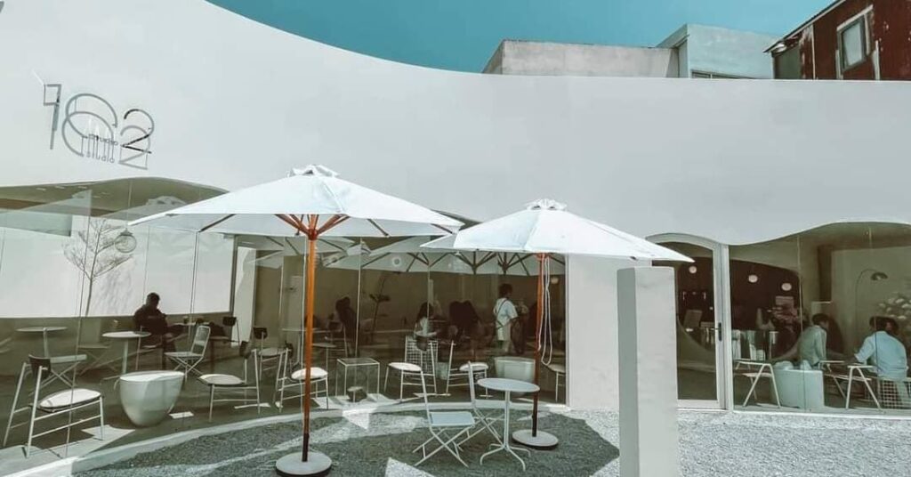 studio 102 coffee